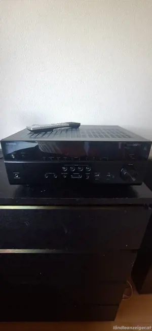 Yamaha AV Receiver Bild 4