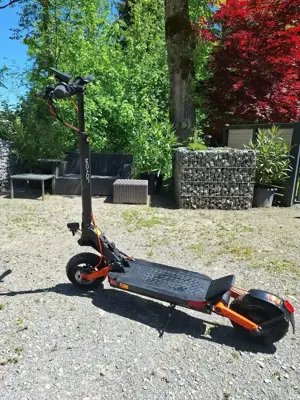 E- Scooter wie neu Bild 2