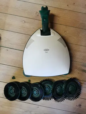 Vorwerk Pulilux, Fuß mit 6 Bürsten