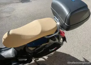 Piaggio Vespa GTS 250 21.000 km Bild 5