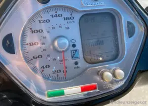 Piaggio Vespa GTS 250 21.000 km Bild 3