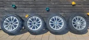 BMW F30 Räder  Felgen Keine Kratzer!