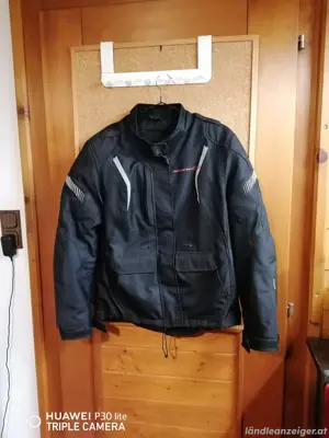 Motorrad Bekleidung  Bild 3