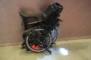 Brompton Electric C-Line FALTRAD '23, 6-G. rot, FLAME LAQUER ab Bild 8