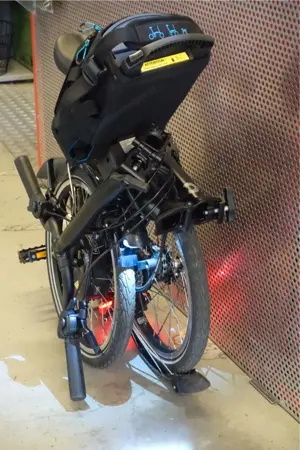 Brompton Electric C-Line FALTRAD '23, 6-G. rot, FLAME LAQUER ab Bild 6