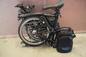 Brompton Electric C-Line FALTRAD '23, 6-G. rot, FLAME LAQUER ab Bild 2