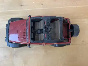 Bruder Geländewagen Jeep Bild 5