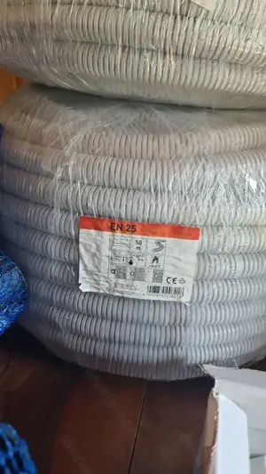 Elektro Installationsmaterial Bild 9