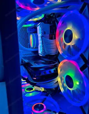 High End Gaming PC GeForce 4070Ti RGB Bild 4