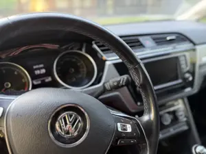 VW Touran  Bild 4