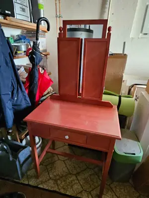 Alter Schminktisch mit Spiegel Bild 2