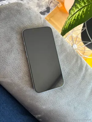 iPhone 14 Blau 