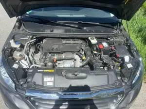 Peugeot 308 Bild 2