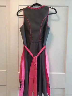 Dirndl schwarz 