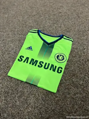 Chelseas Trikot 2010 11  Bild 4