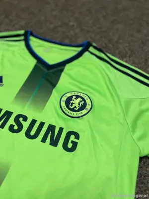 Chelseas Trikot 2010 11  Bild 3