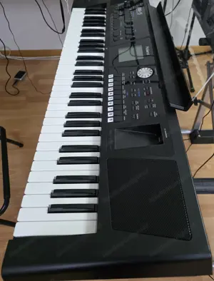 Roland BK5