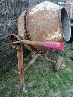 Leistungsstarker Alko Betonmischer, Mischmaschine Bild 3
