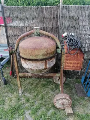 Leistungsstarker Alko Betonmischer, Mischmaschine Bild 2