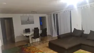 Wohnungsverkauf im 1. Stock mit Dachterrasse 3,5 Zimmer in Zwischenwasser Bild 4