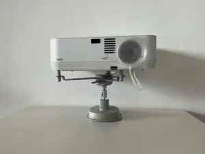Beamer NEC NP 300