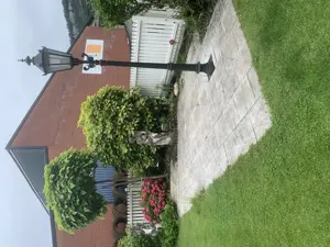 Grosse Fünf Zimmer Gartenwohnung Bild 2