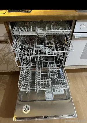 Miele Spülmaschine Bild 3