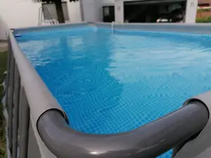 Intex Pool mit Zubehör 