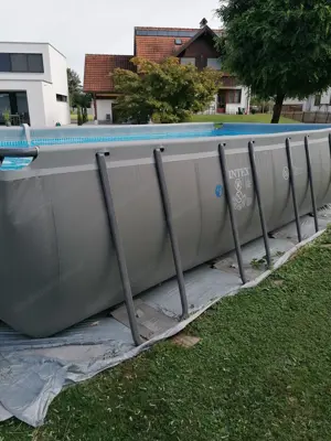 Intex Pool mit Zubehör  Bild 6