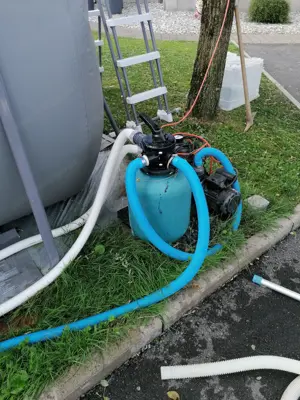 Intex Pool mit Zubehör  Bild 8