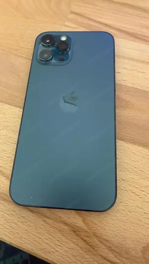  iPhone 12 Pro Max   top Zustand, bereit für den nächsten Besitzer Bild 2