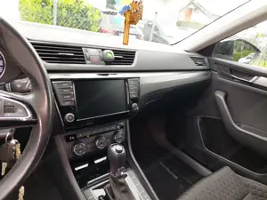 Skoda Superb combi TDI SCR DSG Bild 6
