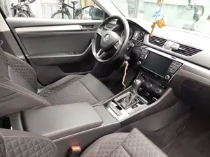 Skoda Superb combi TDI SCR DSG Bild 9