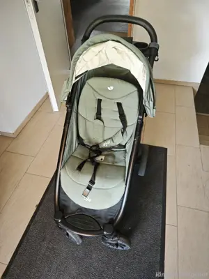 Jolie Kinderwagen