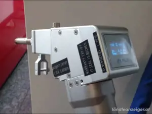 Laser Schweissgerät laserschweissmaschine 2KW laserreinigung Bild 5