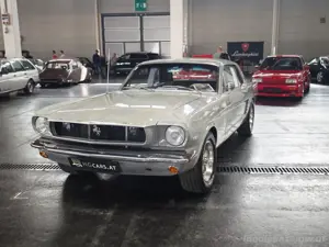 Ford Mustang 4,7 V8 280Ps 1965 Frisch Vorgeführt bis 6 26+4 Bild 7