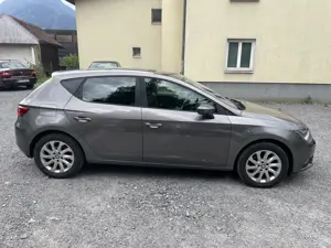SEAT Leon Salsa 1,6 TDI CR Start-Stopp *Neu Vorgeführt* Bild 4