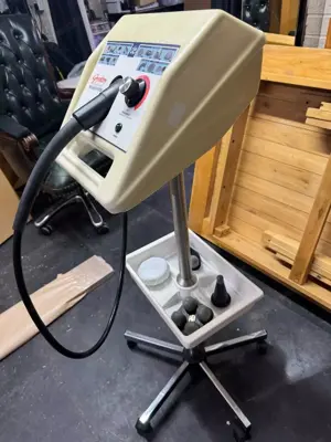 Carlton G5 MassageGerat Bild 2