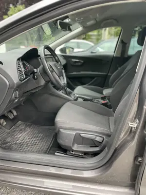SEAT Leon Salsa 1,6 TDI CR Start-Stopp *Neu Vorgeführt* Bild 8