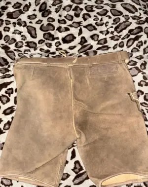 Montefuego Trachten-Lederhose aus echtem Hirschleder   NEU & ungetragen  