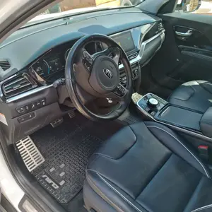 Kia Niro zu verkaufen Bild 5
