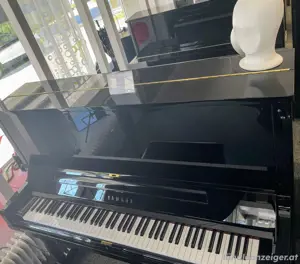 Piano  Bild 2