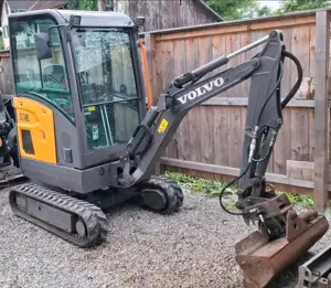 Volvo EC18E Bj19 Minibagger  Bild 2
