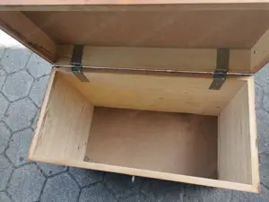 Holztruhe, Holzkiste Bild 3