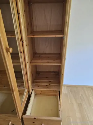 Garderobe zu verschenken  Bild 4