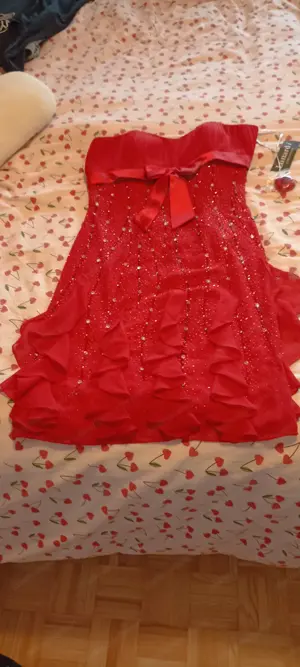 Cocktailkleid rot, neu mit Etikett Größe 42, rot