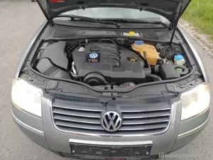 Bastellauto   Ersatzteile VW Passat BJ 2002 Bild 3