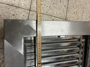 Zwei Dunstabzugshauben für die Gastro Bild 9