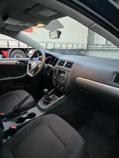 VW Jetta Bild 4