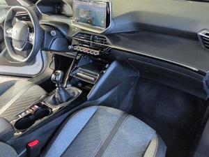 Peugeot 2008 Bild 16